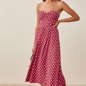 NWT! Reformation - Aymeline Dress, size 4 - Color: Campari.